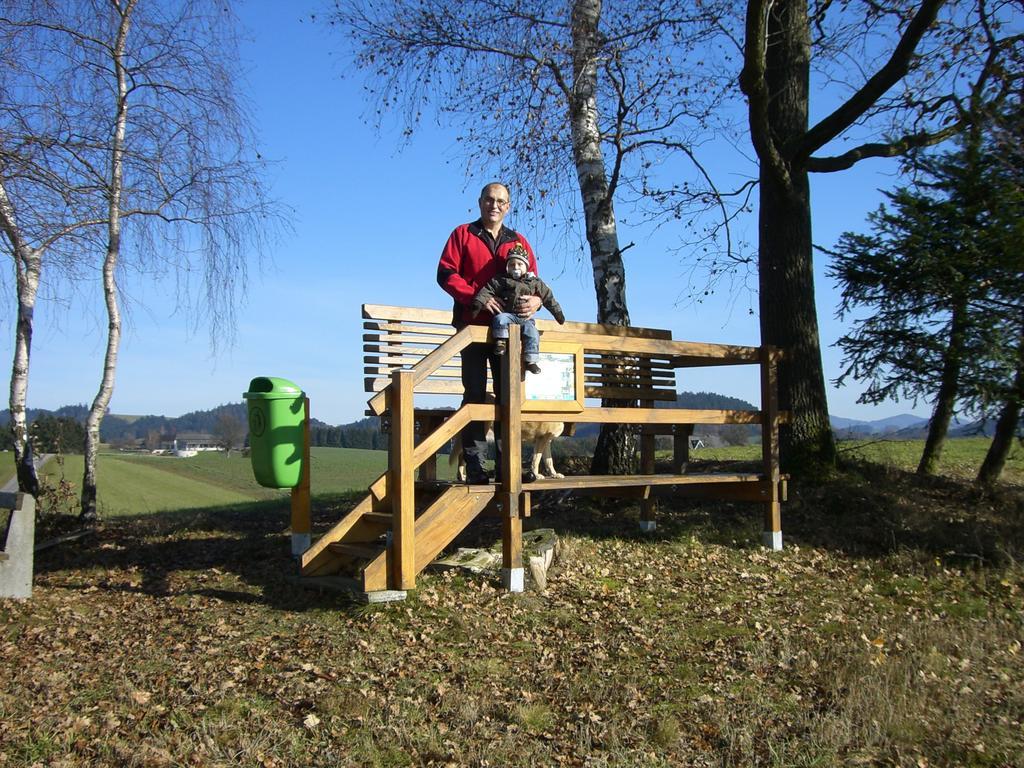 Kirchenwirt Inn Kreuzen  ภายนอก รูปภาพ
