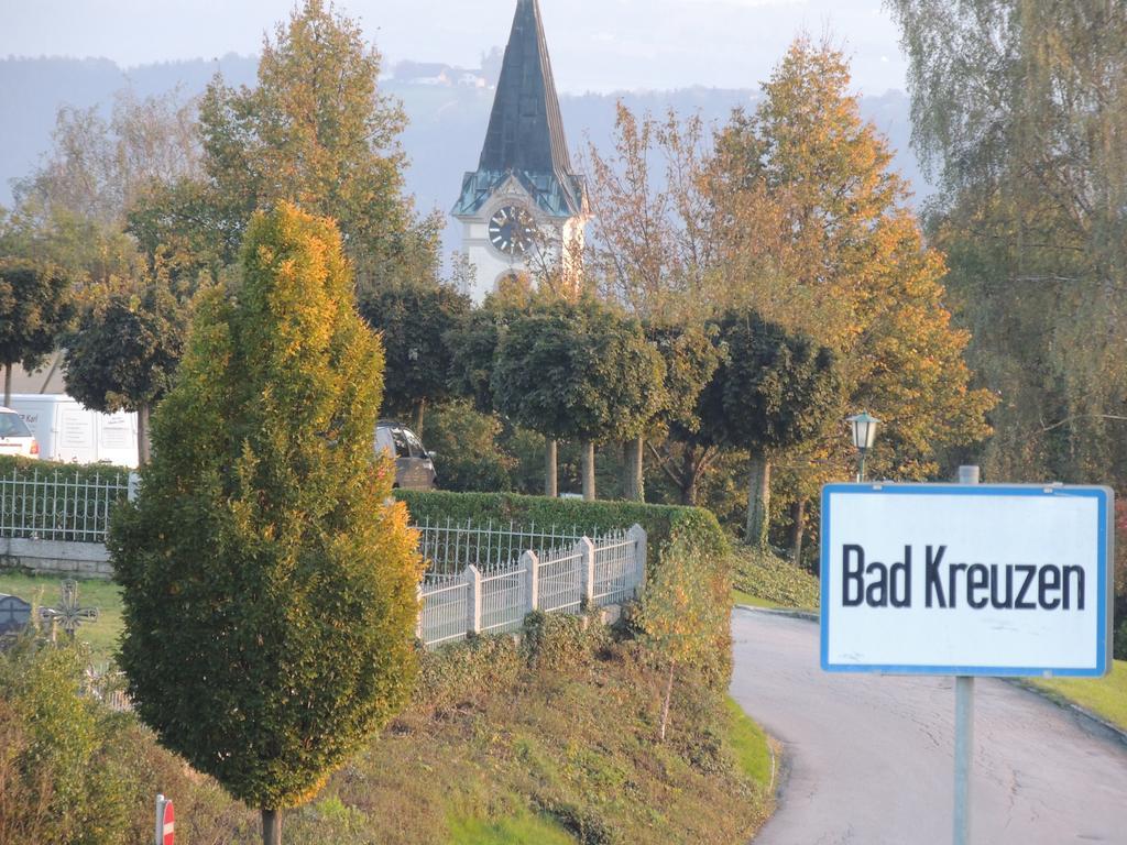 Kirchenwirt Inn Kreuzen  ภายนอก รูปภาพ